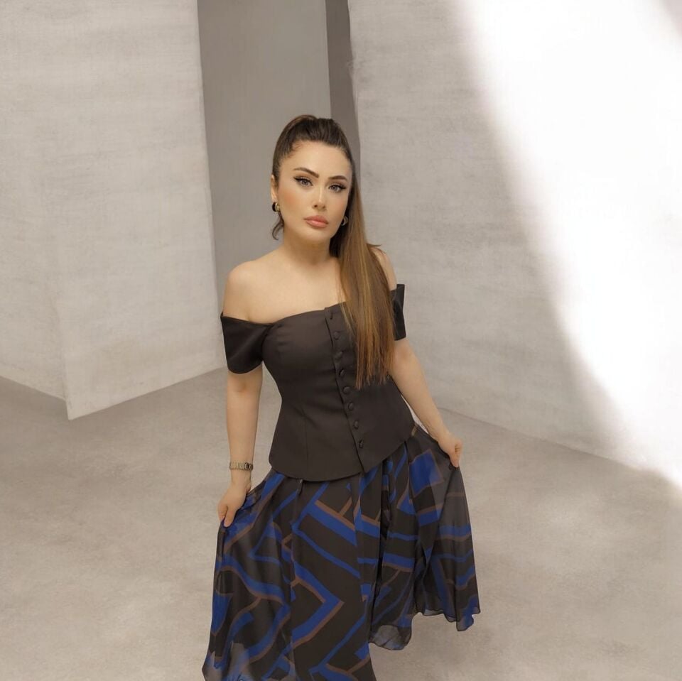 Asimetrik Kesimli Kloş Etek