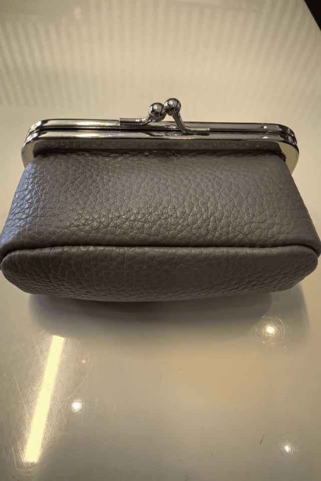 BURSLU AKSESUAR ÇANTASI